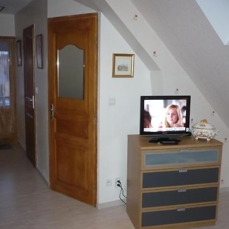 chambre d'hôte équipée en studio Molliens-Dreuil Exterior foto